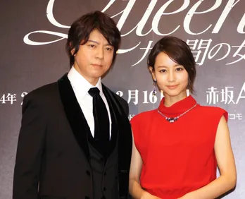 堀北真希が、はにかみながら明かした「もし女王になった時にしてみたいこと」とは?