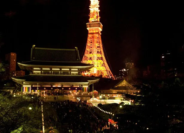 「ゆく年くる年」(NHK総合)では東京・増上寺の除夜の鐘など、全国各地の年越しの模様を中継。今回の番組テーマは「日本のこころ　希望の明日へ」　