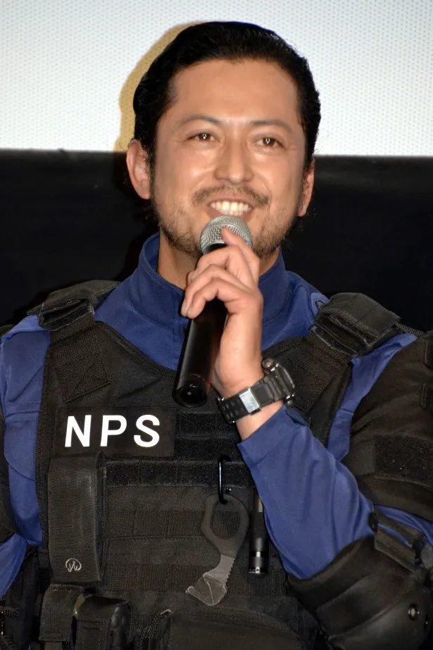 情報収集能力に秀でる“NPS”隊員・古橋を演じる池内博之