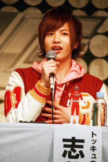 ”トッキュウ1号”志尊淳「感謝の気持ちを持ってひたむきに献身的に！」