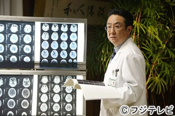【写真】三宅アナは脳外科医役で出演