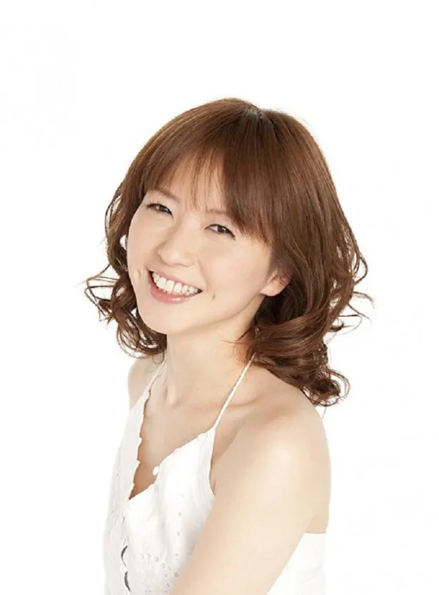 三浦理恵子は副編集長・八巻小夏を演じる。明るく女性らしくて誰からも好かれるが、実はしたたかという役どころ