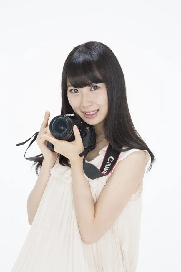 SKE48・高柳明音が自身初の写真展「ちゅりかめら展 in サンシャイン60展望台」を開催