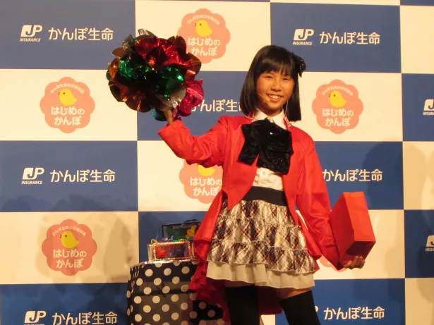 【画像】最年少プロマジシャンの円香ちゃんは華麗なマジックを披露