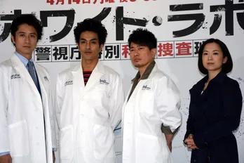 “気持ちがいい!”薮宏太が「ホワイト・ラボ」の総額約4億円のセットに大興奮!!