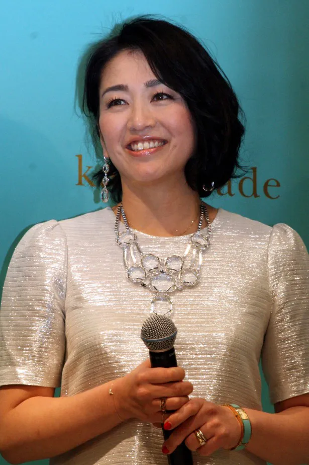 柳澤綾子社長は「3階にあるスイートルームやバーなど、新しい試みがたくさんあります！」と店舗の魅力をアピール