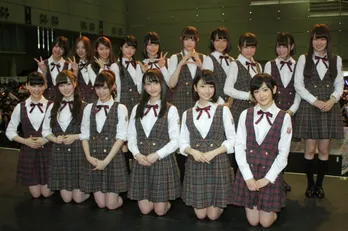 「制服がすごいしっくりきてます!」松井玲奈が乃木坂46のメンバーとして初パフォーマンス!!