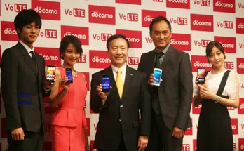 石原さとみらも登場!ドコモ新CMで渡辺謙、堀北真希は“人間の役”!?