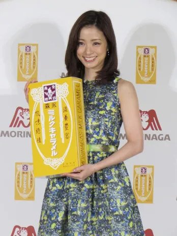 「いろんな味に挑戦して!」キャラメル大好き上戸彩がコラボメニューをPR!!