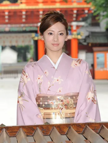 北川景子の艶やかな着物姿に松岡もドキドキ!?　「みをつくし料理帖」ヒット祈願イベント!!