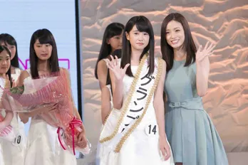 米倉涼子＆上戸彩が「美少女コンテスト」での水着審査を赤面告白！