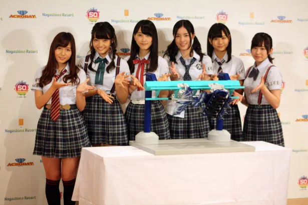 「SKE48『ナガシマリゾート広報大使』就任発表会」に登場したSKE48の(左から)大場美奈、二村春香、松井玲奈、松井珠理奈、古畑奈和、岩永亞美