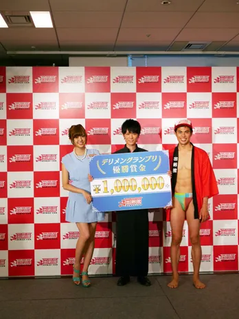 菊地亜美、卒業後は「ケバブのように脱いでいって」で生き残る!?