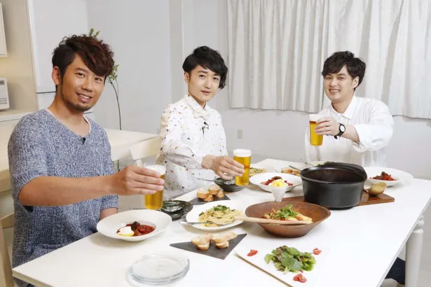 料理の腕前もさることながら、さわやかな男子トークも見どころ(写真左から伊地知潔、金澤ダイスケ、山田英季)