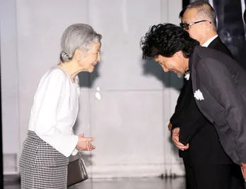皇后陛下が「蜩ノ記」をご高覧、役所広司「不動の姿勢で映画を見たのは初めて(笑)」