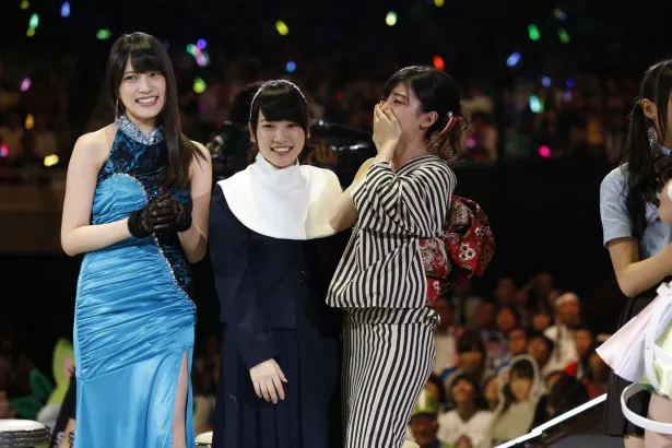 38thシングルで選抜メンバー入りを果たした入山杏奈、川栄李奈、武藤十夢(写真左から)