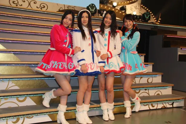 松井珠理奈、玲奈が支える新センター擁するSKE48のニューシングル「12月のカンガルー」は12月10日(水)発売