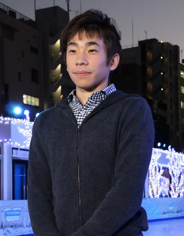 東京・赤坂サカス内のスケートリンク・White Sacasのオープニングイベントに登場した織田信成