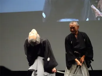 生“エビゾリ”に黄色い声!“5万回斬られた男”福本清三、感謝祭に見参!