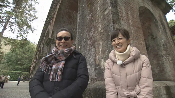 南禅寺の水路閣を訪れるタモリと首藤アナ