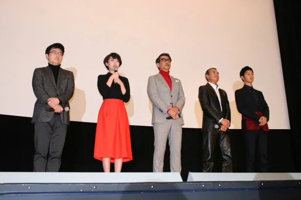 映画「アゲイン　28年目の甲子園」の舞台挨拶に登壇した出演者たち
