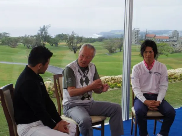 これからの日本ゴルフ界を背負う2人に思いを熱弁する青木選手