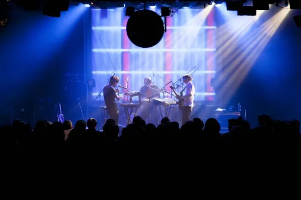 24日のライブ「NEGI FES 2015 at LIQUIDROOM」に登場したORLAND