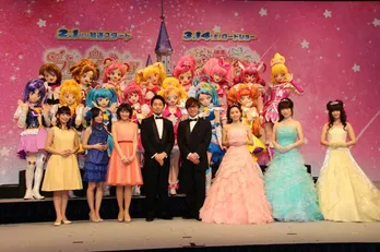 「プリキュア」新シリーズ声優陣がキラキラ衣装で登場