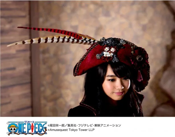 女性海賊の帽子　モデル：坂ノ上茜
