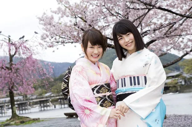 4月22日(水)、「横山由依（AKB48）がはんなり巡る　京都いろどり日記SP ～ゆいはん＆川栄　春爛漫の嵐山二人旅～」（仮）が関西テレビで放送される