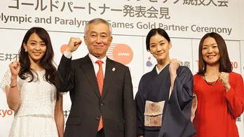 蒼井優が和服姿で大人っぽく登場