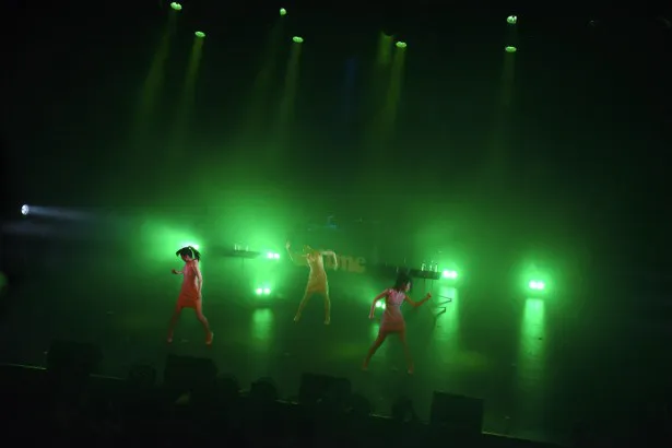 callme「Live Performance『To Shine』」より