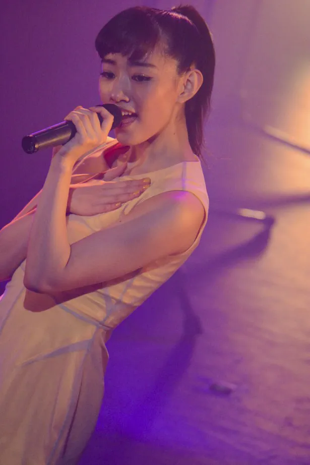 callme「Live Performance『To Shine』」よりMIMORI