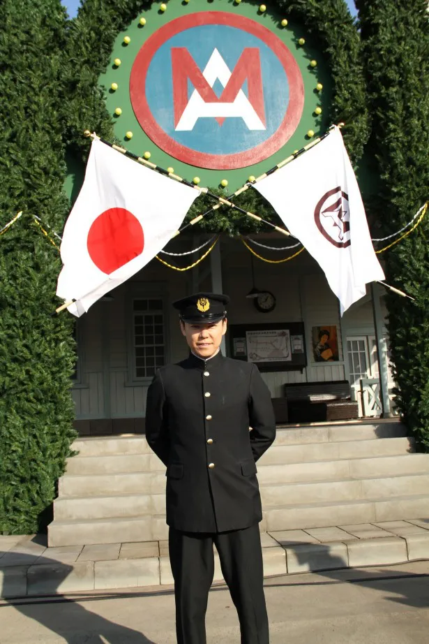 【写真を見る】「学生服はもう着られない…」と阿部