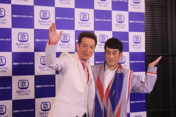 東京オリンピック開催の年に40周年を迎える田原（写真左）。クリス松村(写真右)は｢ぜひトシちゃんに開会式のパフォーマンスをしてほしい｣とリクエスト