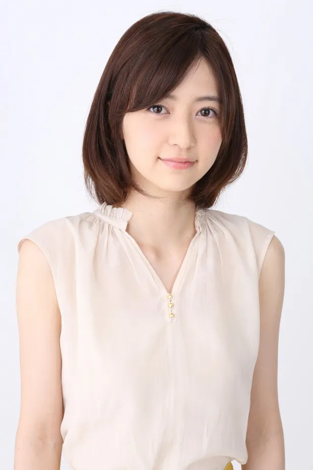 杉田の恋人・倉田スミレ役の逢沢りな