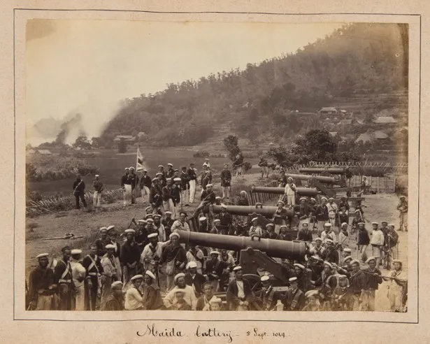「花燃ゆ」展で展示されている馬関(下関)戦争で占領された長州藩の砲台の写真