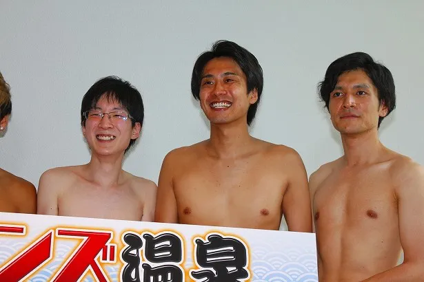 大森、田中、倉貫は会見終盤にようやくリラックスした表情を見せた
