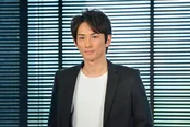 「美女と男子」で新人俳優・向坂遼を演じている町田啓太