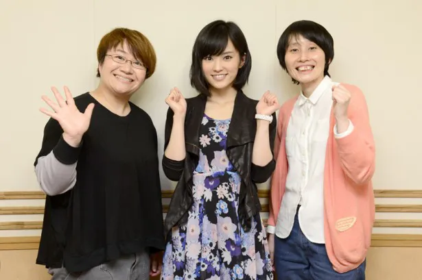 山本彩（NMB48/AKB48・中央）とハリセンボンの近藤春菜（左）と箕輪はるか（右）