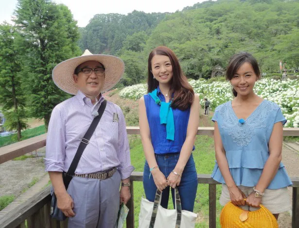 一行は檜原村で「日本の滝百選」に入った払沢の滝を訪れる