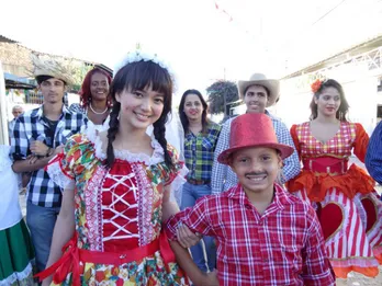 多部未華子、ドSからそばかす＆おさげ美少女に!?