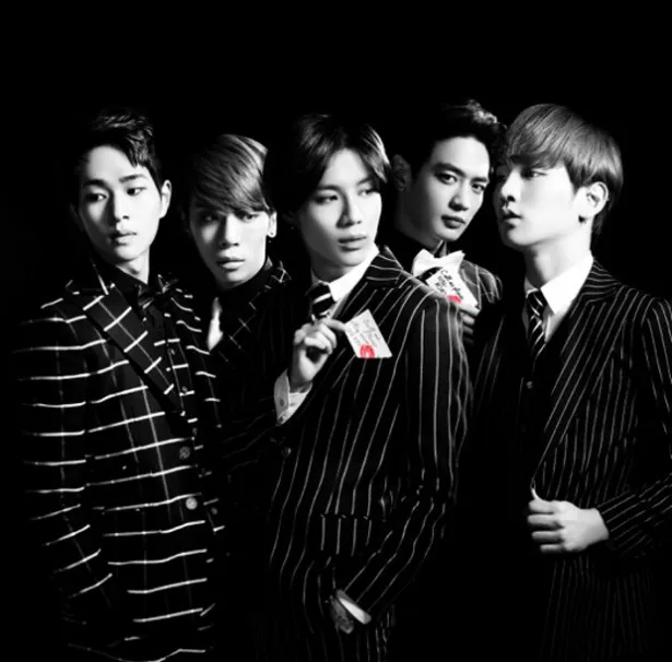 アーティストライブに、韓国の人気男性5人グループ・SHINeeが登場