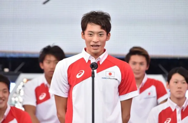 「チームで金を含めメダル10個以上を目指す」と日本チームの活躍を宣言した入江陵介選手