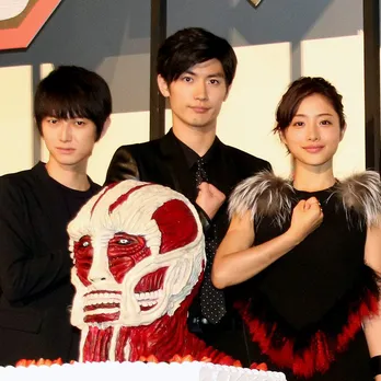 石原さとみ巨人斬った「食べちゃうぞ」