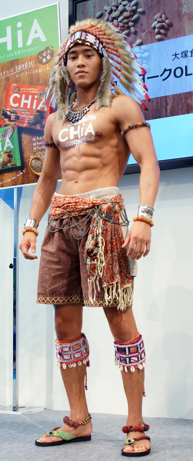 アステカ戦士役はベストボディジャパン2015サマービーチ大会グランプリの中森崇人さん