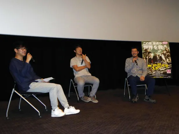「映画 みんな！エスパーだよ！」の魅力を語った映画評論家の中井圭氏、松江哲明監督、綾部真弥監督(写真左から)