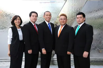 八木亜希子編集長のためタカトシ&サンドが全力取材!