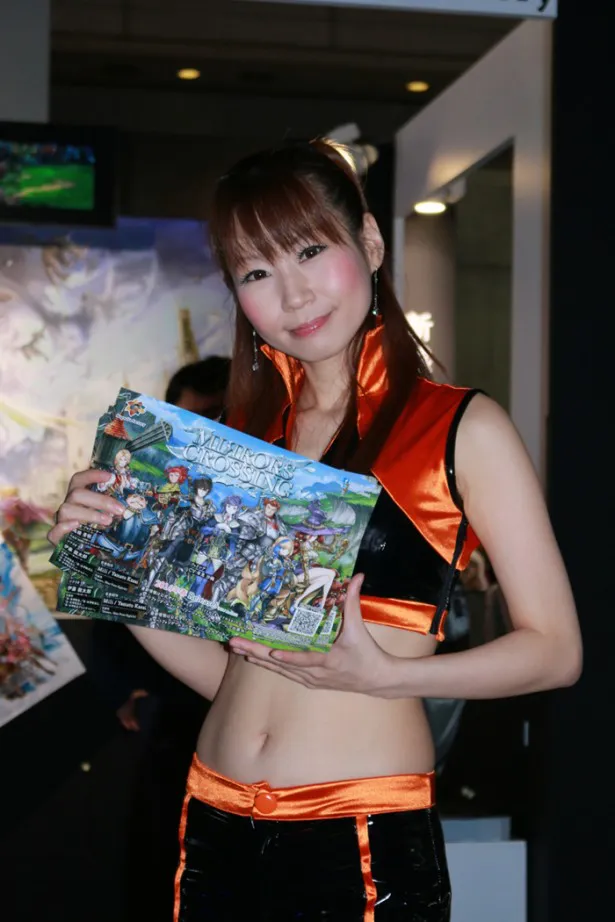 「東京ゲームショウ2015」に出展各社のブースを飾るセクシーコンパニオンたち（84/120）