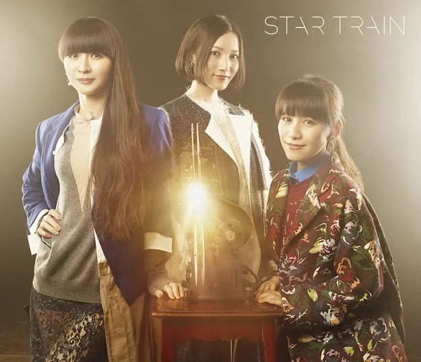 「STAR TRAIN」は10月28日(水)発売だ(初回限定盤ジャケット)